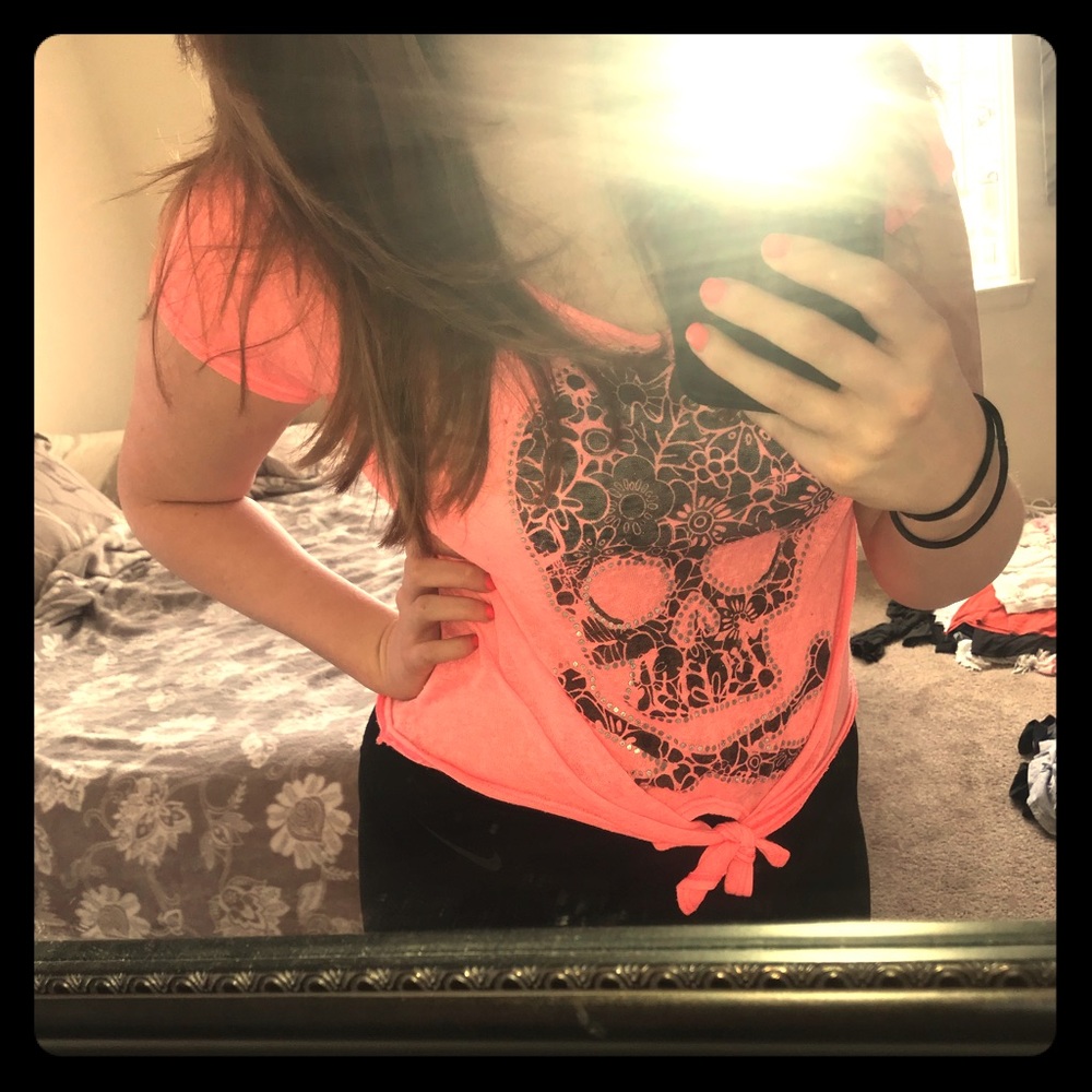 Coral Skull Crop Top
